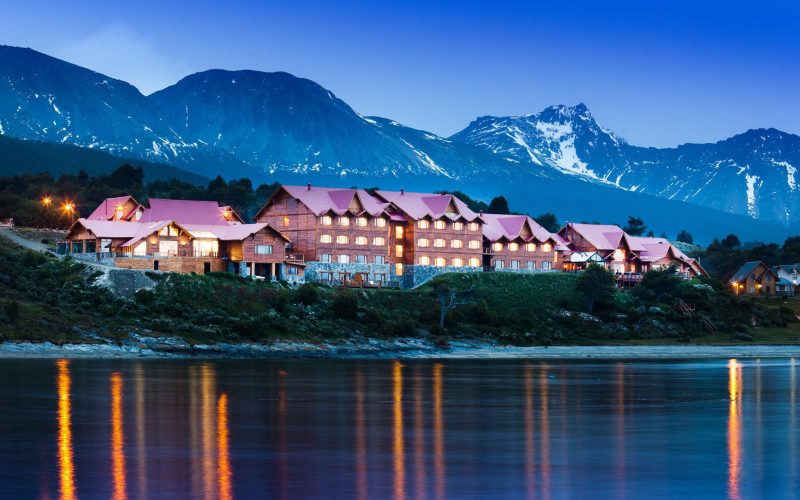 Ushuaia Premium con Hotel los Cauquenes