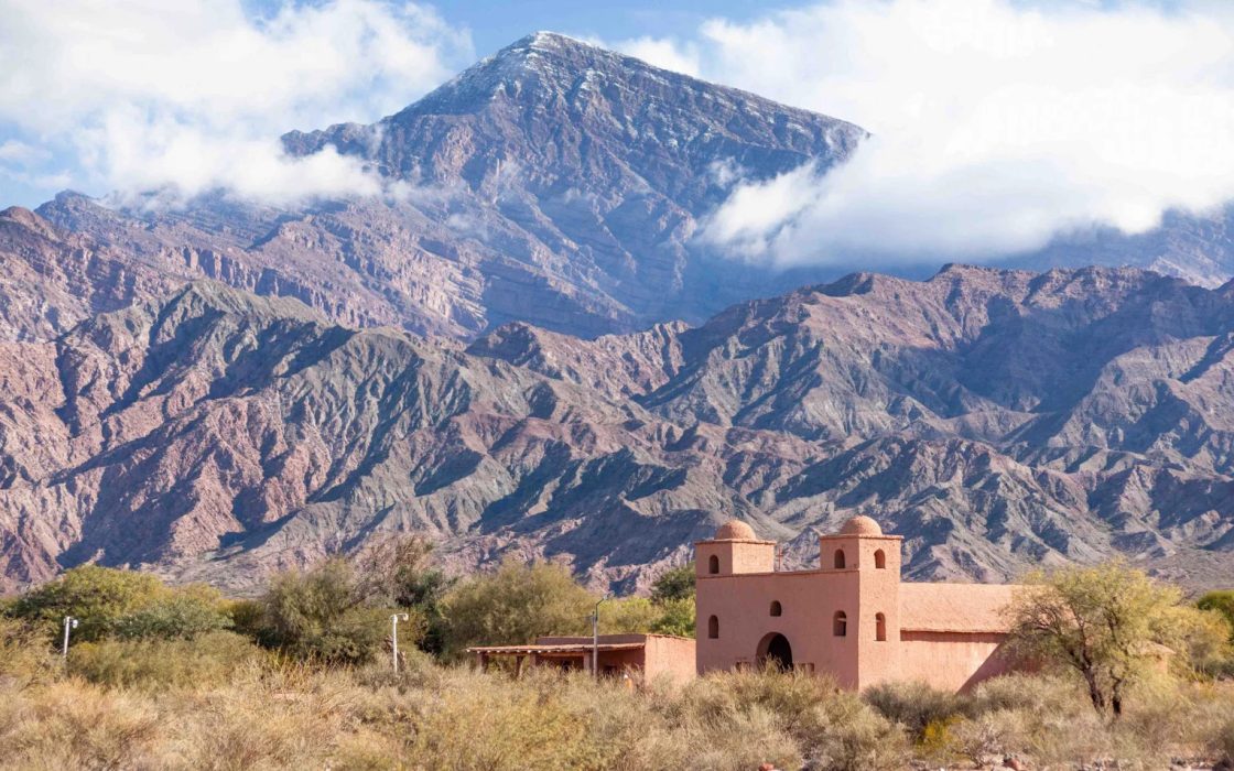 Termas de Fiambalá y Ruta del Adobe