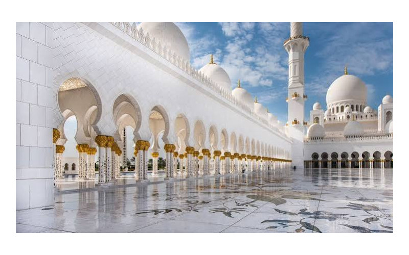 Juntas a Dubai & Abu Dhabi Salida Grupal Acompañada