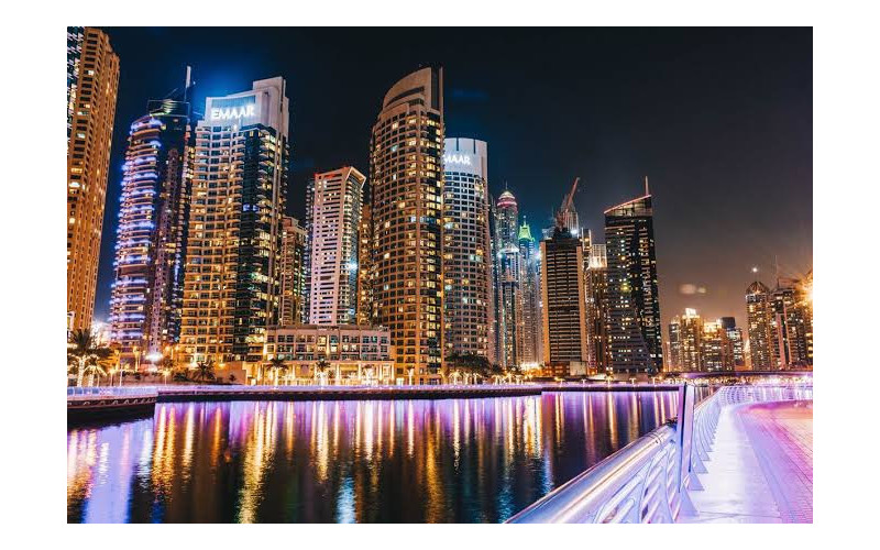 Juntas a Dubai & Abu Dhabi Salida Grupal Acompañada