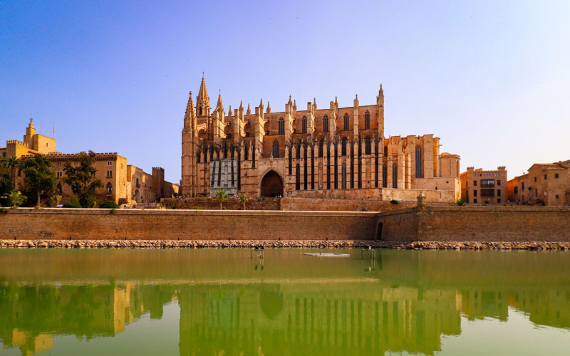 Esencias de España con Mallorca